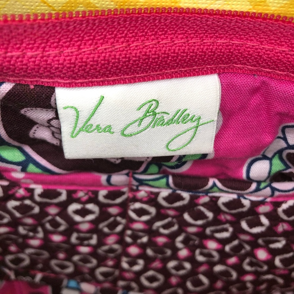 Vera Bradley Small Purse Spring/Summer Pattern - Picture 11 of 13